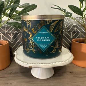 Brand new - Bath & Body Works 3-Wick candle